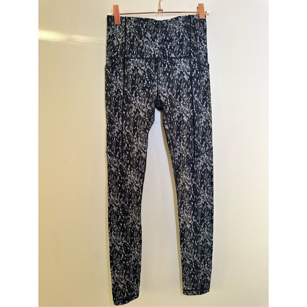 🌸 Calia Gray and Black Cold Weather Collection High Rise Legging Size XS - Picture 2 of 5